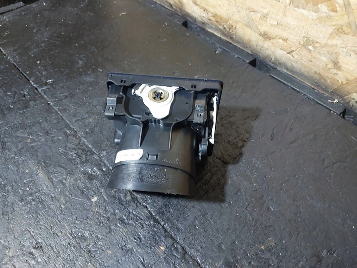 фото №5, Решітка повітропровід ліва skoda octavia mk1 1u 1u2819701a справна