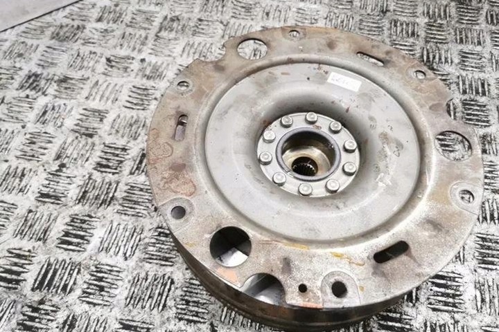 фото №6, Колесо маховики audi a5 cabrio 8f7 0aw105317q 2.7l дизель 140kw 2009