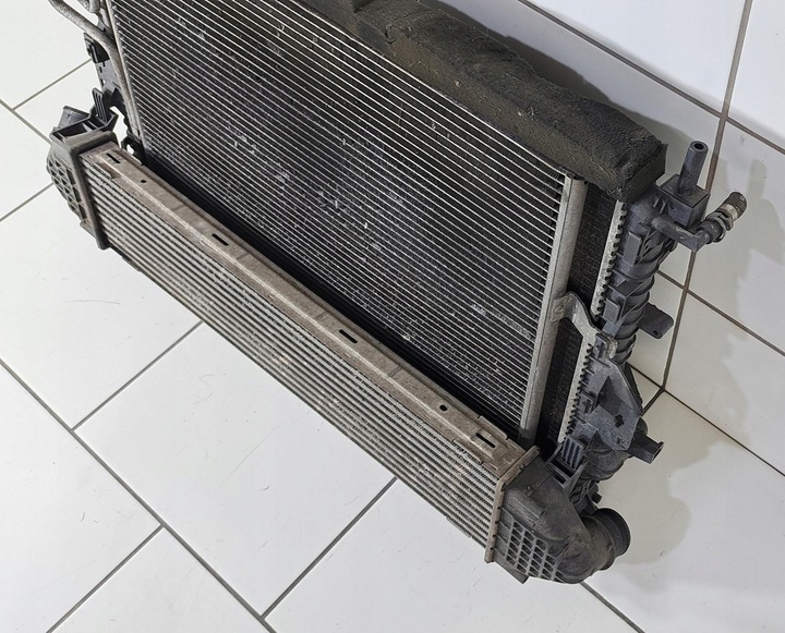 фото №3, Ford kuga mk1 2.0tdci радіатор + вентилятор комплект