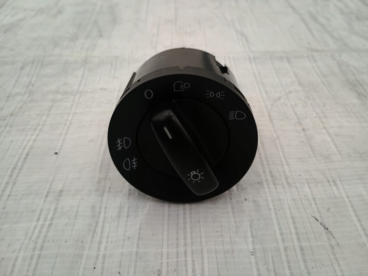 фото №1, Выключатель света vw passat b6 1k0941431n