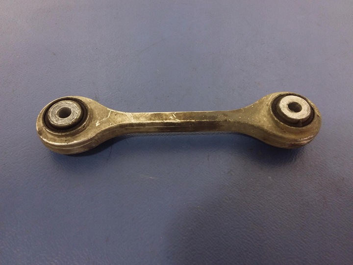 фото №4, A8 s8 d4 з'єднувач стабілізатора перед 4m0411317