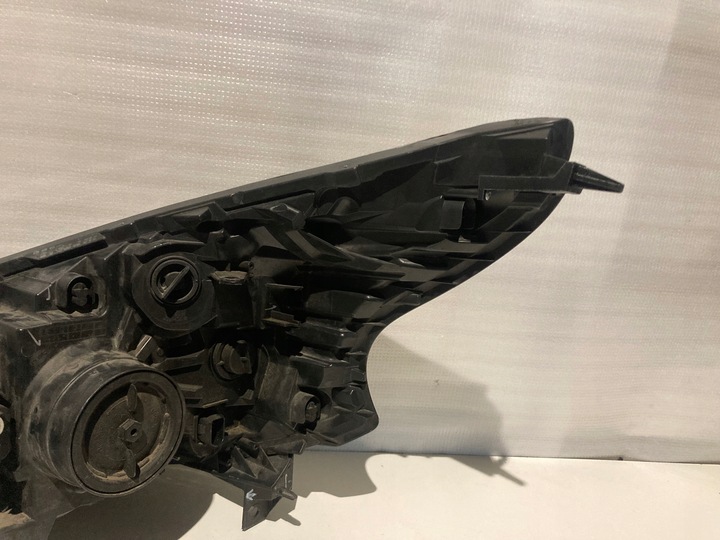 фото №11, Лампа перед праві renault traffic iii / opel vivaro b 260109424r