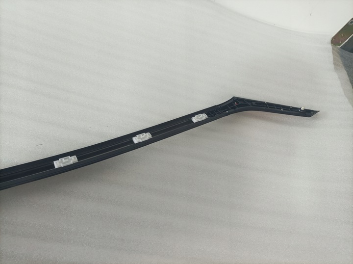 фото №13, Opel mokka e планка декоративна хром права