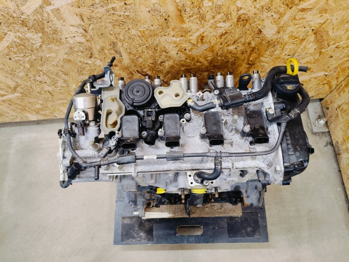 фото №11, Cupra formentor 2.0 tsi 140kw 4x4 2024 r двигатель dnn dnna 58989km