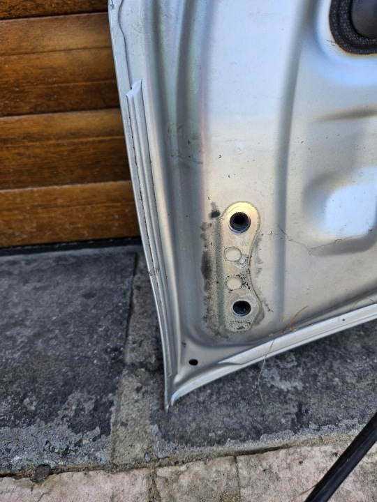 фото №11, Toyota prius iv 16- капот 1f7