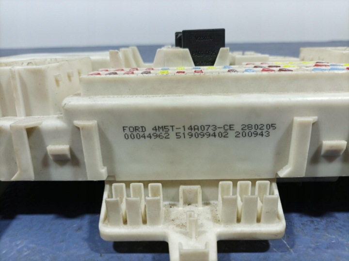 фото №5, Ford focus mk2 ii 1.6 блок запобіжників 4m5t-14a073-cc
