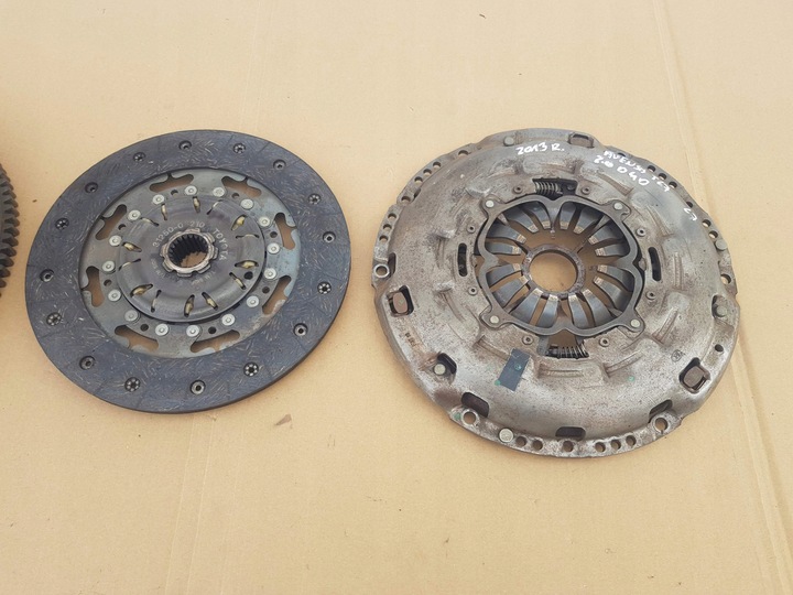 фото №5, Колесо двомасовий маховики зчеплення avensis t27 2.0 d4d 2009-2014