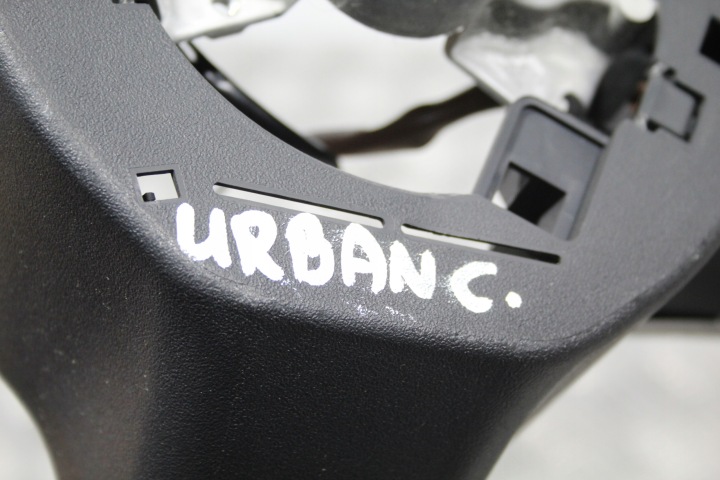 фото №10, Руль мультифункция toyota urban cruiser