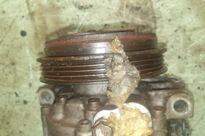 фото №10, Компресор кондиціонера subaru impreza sedan gc 2f67045010 2.0l бензин