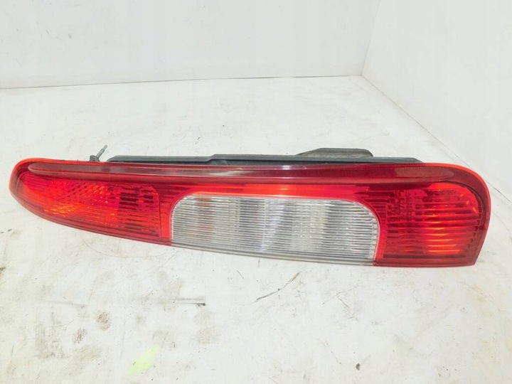 фото №4, Ford focus c-max mk1 лампа праві зад