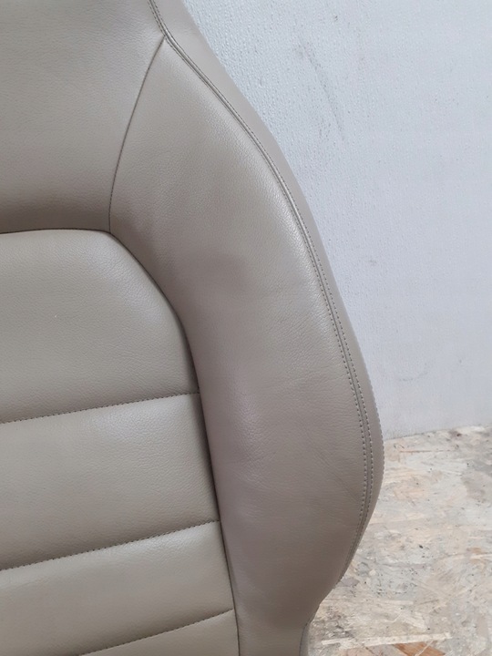 фото №7, Mercedes e-kl w207 cabrio обшивка сиденья подголовник