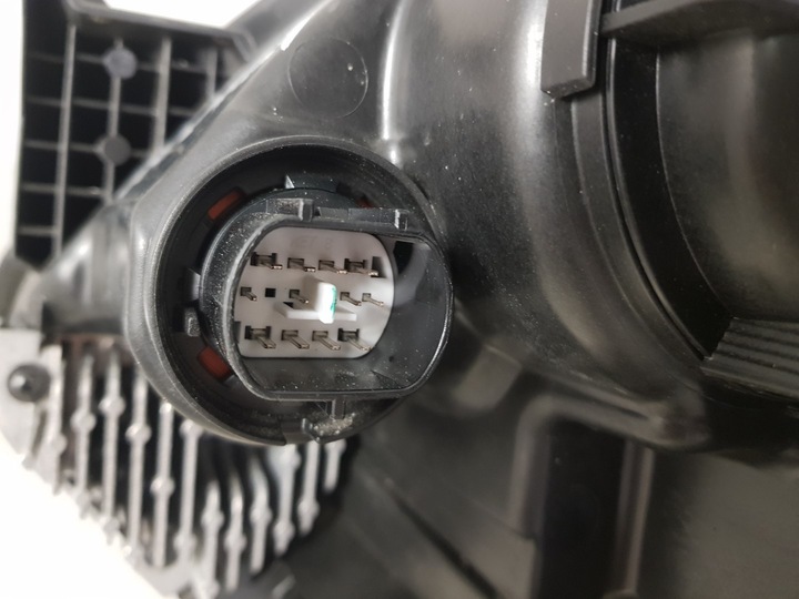 фото №11, Kia sportage 5 v 21- лампа права передня перед повний led фара комплект