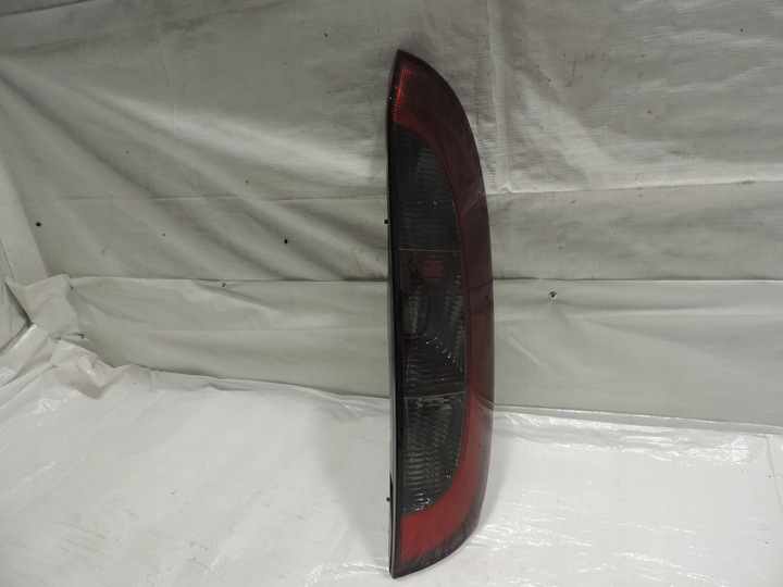 фото №2, Лампа зад правая opel corsa c 9196364 новая