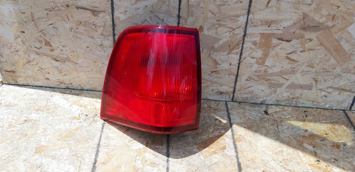 фото №1, Lincoln navigator лампа ліва задня 02-06r