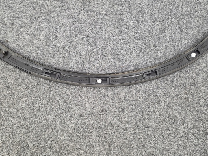 фото №9, Молдинг крыльев перед левая vw touareg iii 760 760853717 vw0965y10