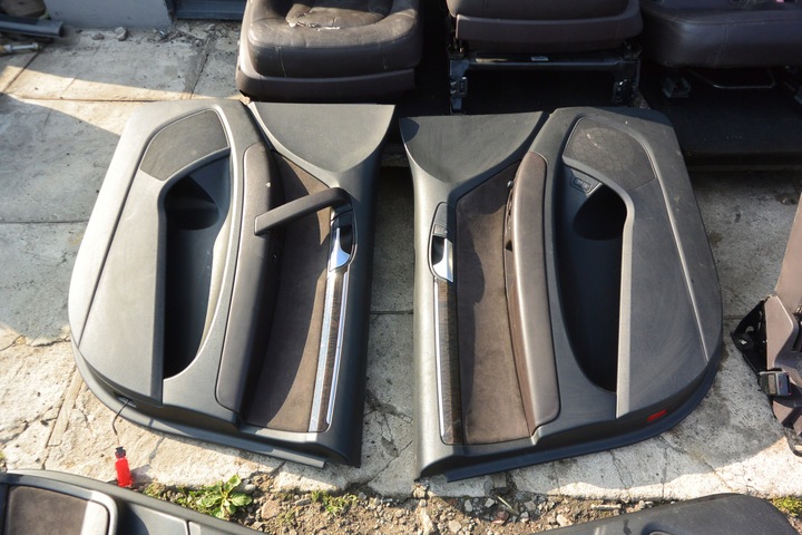 фото №12, Сидіння диван обшивки 7 місць алькантара audi q7 eu