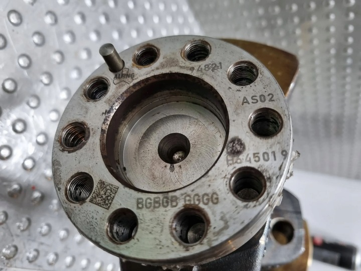 фото №8, Wał коленчатый 9481015r porsche cayenne panamera 970 4.8 v8 m48.20