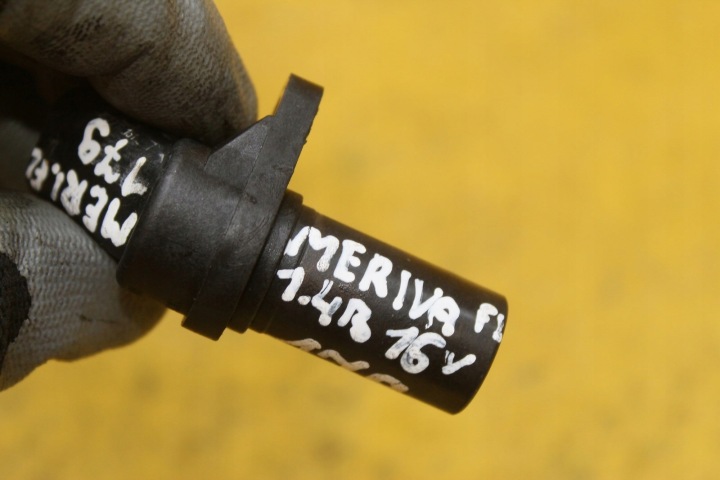 фото №7, Датчик положение вала meriva a fl 0261210151
