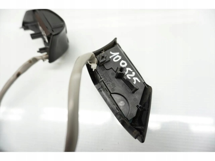 фото №7, Mazda 5 перемикач / кнопка кермо 2008 mpv 4/5dr 153769 05-10 2.0
