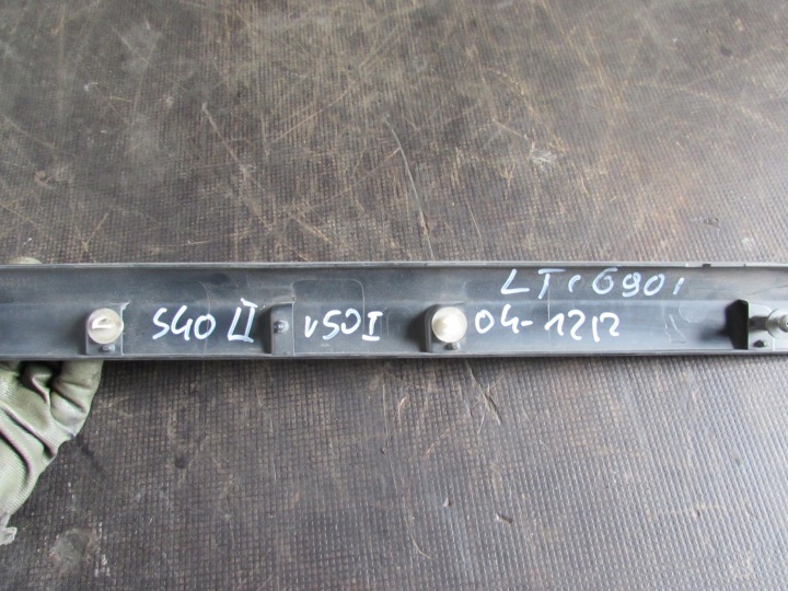 фото №9, Молдинг двери левые зад 30661449 opel corsa c рестайлинг 03-06r.