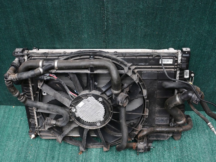 фото №11, Комплектний перед 6pdc протитуманка xen land rover discovery sport l550 2014-2019