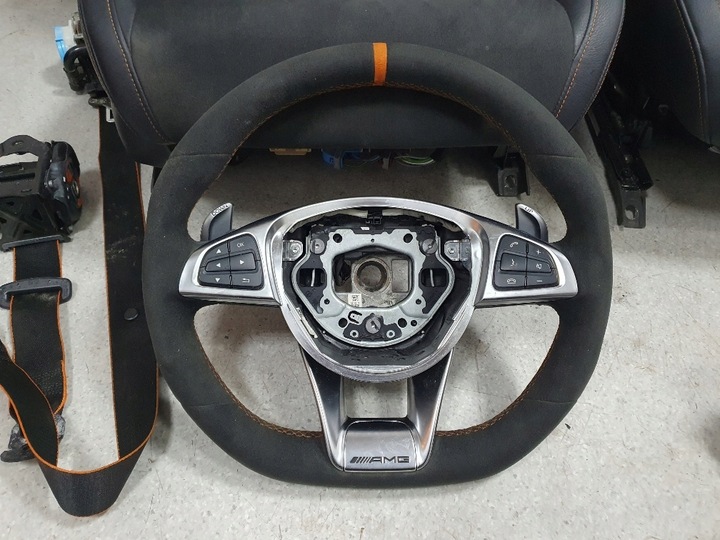фото №8, Mercedes cla w117 45 s руль декоры ремни сиденья recaro amg orange art