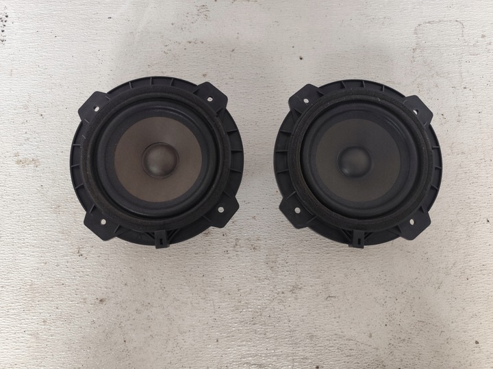 фото №1, Ssangyong tivoli 2016 динамик дверь правые