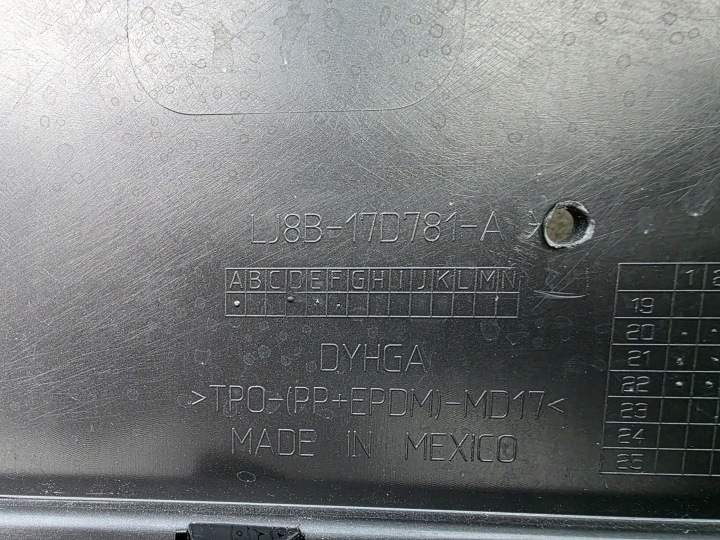 фото №10, Ford mustang mach e 2020- задній бампер lj8b-17d781-a