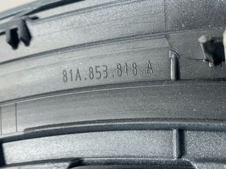 фото №7, Audi q2 молдинг крыльев правая зад 81a853818a