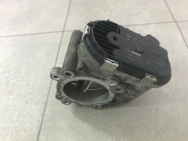 фото №8, Jeep grand cherokee wk 3.0 crd дроссельная заслонка оригинал.