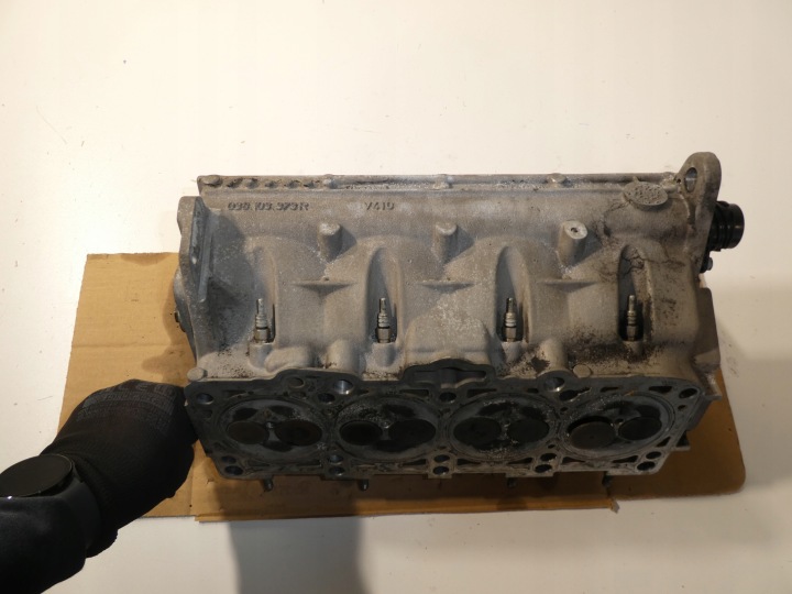 фото №6, Vw seat skda audi 1.9tdi головка двигателя 038103373r распределительный вал