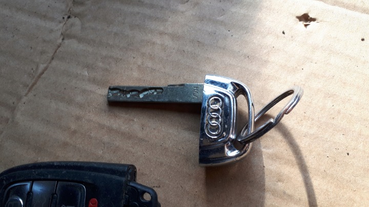 фото №5, A6 c7 4g ключ keyless ключ 4g0959754g usa a7