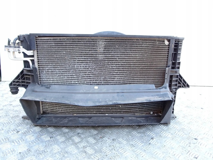 фото №10, Радіаторів води + вентилятор volvo c30 s40 v50 c70 ii 2.4 бензин