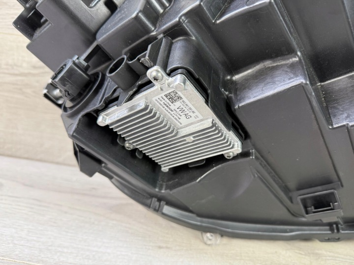 фото №9, Лампы vw golf viii led левая правая l+p 5h1941005 5h1941006 kpl з модулями