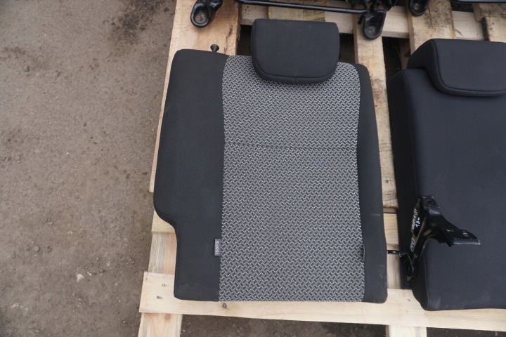 фото №13, Toyota yaris iii 2011-2014r сидіння диван interior колір fg14 trim fg14