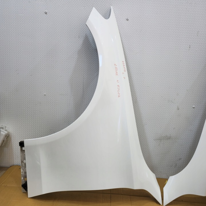 фото №12, Mercedes c-klasa w205 крило переднє перед лівий 149