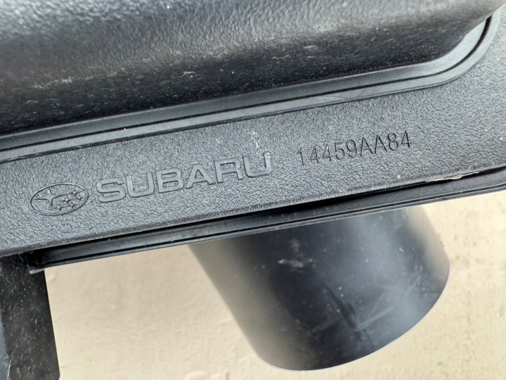 фото №13, Subaru xv ii 2 рестайлинг резонатор диффузор корпус фильтра воздуха 14459aa84