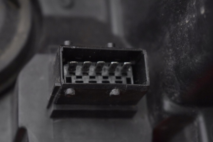 фото №16, Фара правые лампа перед eu 9650055880 citroen c5 1 i рестайлинг 04-08