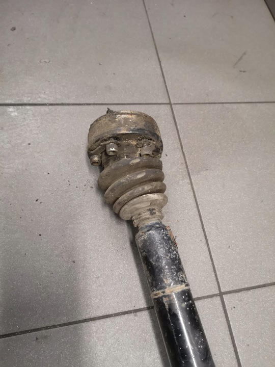 фото №5, Полуось права перед skoda octavia i 1.4