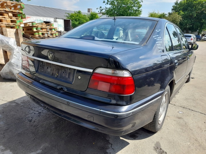 фото №14, Bmw 5 e39 бампер перед передний 303/9