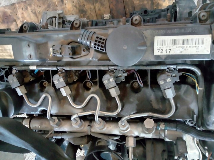 фото №7, Mercedes w205 двигун 2.2cdi насос форсунки 143kw oem номер 651921 103.200km. 2018r.