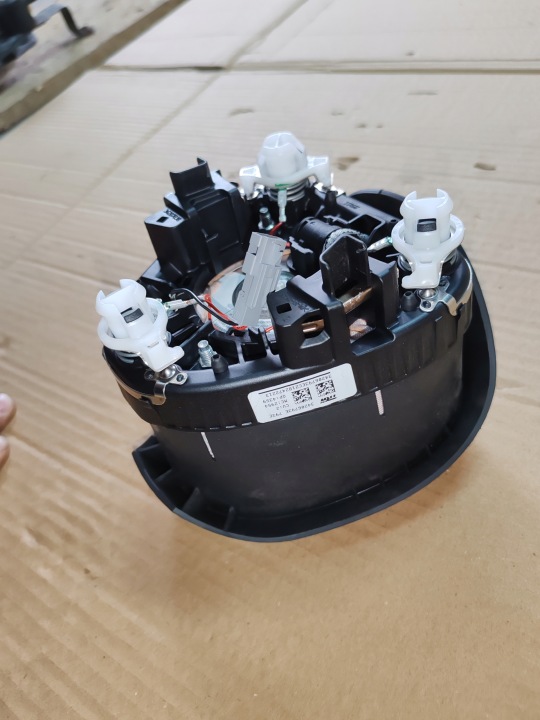 фото №6, Повітряна подушка водія air bag 34206793e opel crossland x 17-20