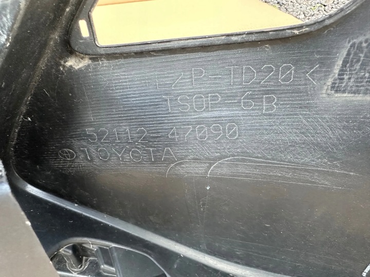 фото №13, Бампер toyota prius prime 2017 оригинал хороший состояние