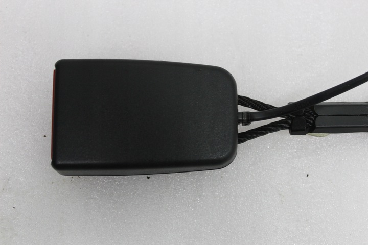фото №10, Mercedes c класс w204 застёжка ремня застёжка a2048600269