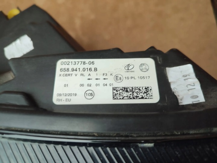 фото №12, Фара лампа праві перед skoda kamiq 2020 повний led