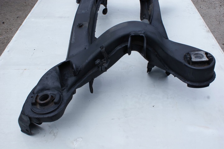 фото №11, Mercedes w203 c-klasa підрамник візок задні відновлені зад зад