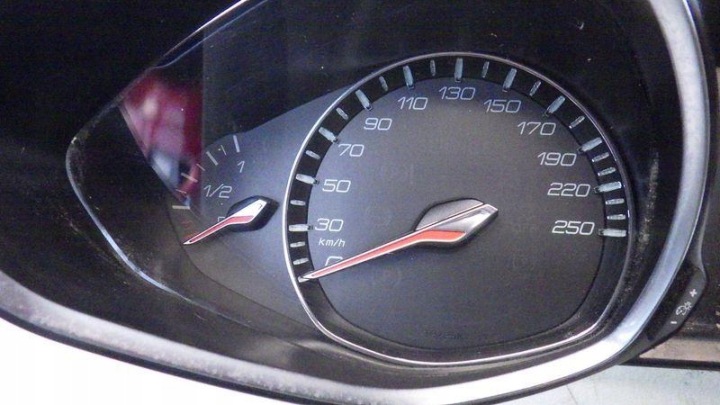 фото №9, Панель приборов peugeot 308 ii t9 9809838680