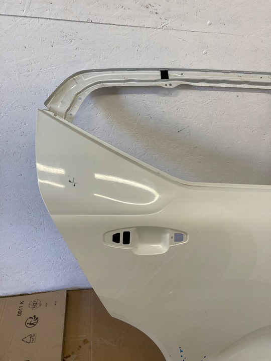 фото №6, Volvo xc40 дверь задние правые оригинальный.