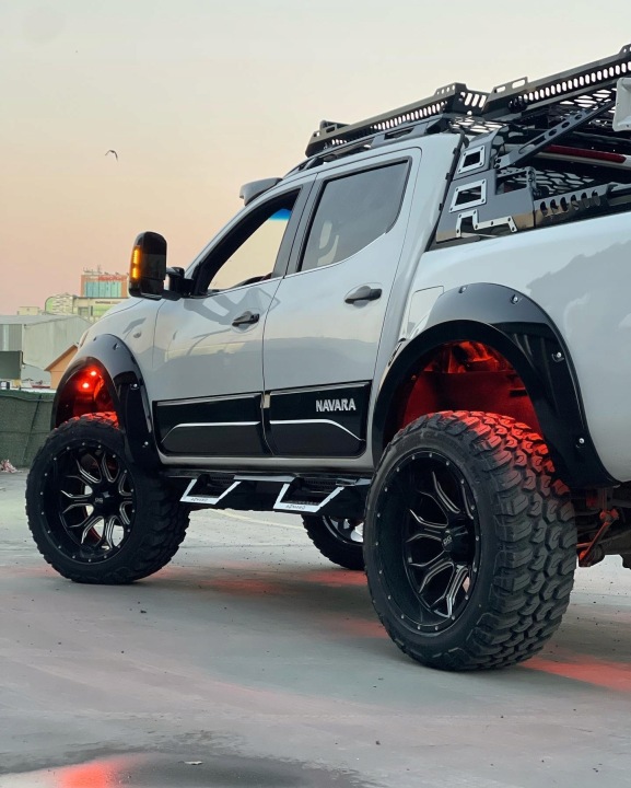 фото №8, Градуси бічні пороги модель t toyota hilux 2015-