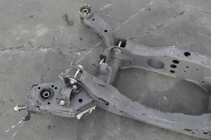 фото №6, X-trail iv t33 1.5 vc-t e-power балка подвешивание подрамник зад задние 2wd 5tys